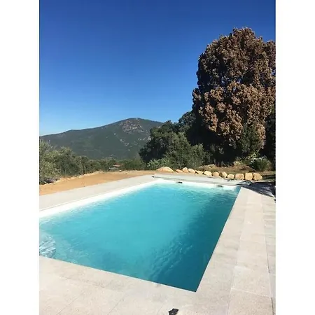 Avec Piscine Proche D'ajaccio Cauro